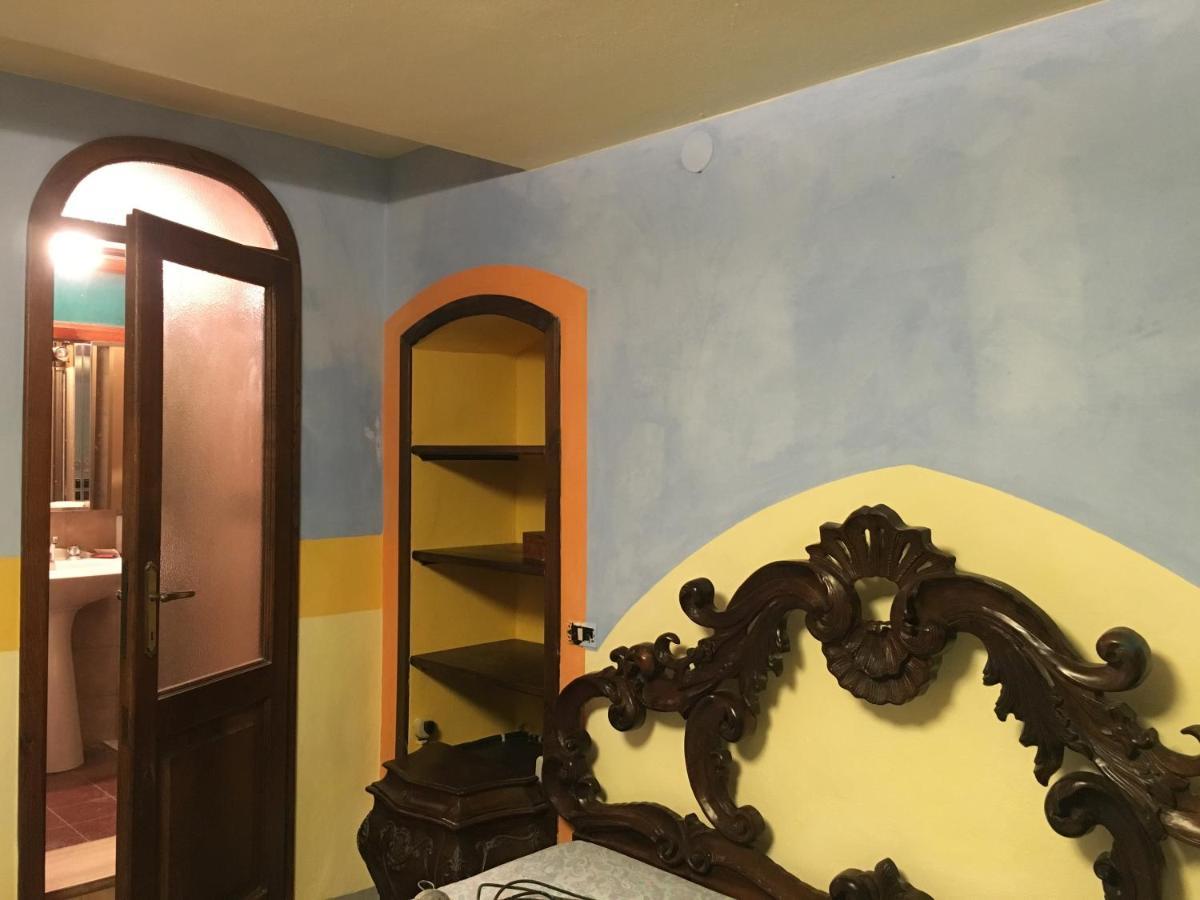 Villa Baronzola มอนเตวาร์คี ภายนอก รูปภาพ