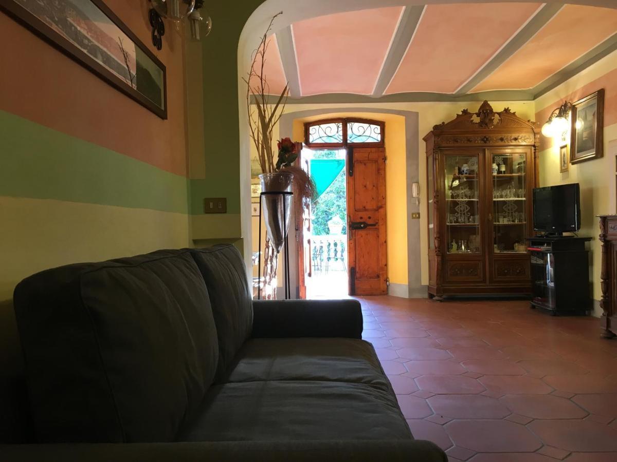 Villa Baronzola มอนเตวาร์คี ภายนอก รูปภาพ