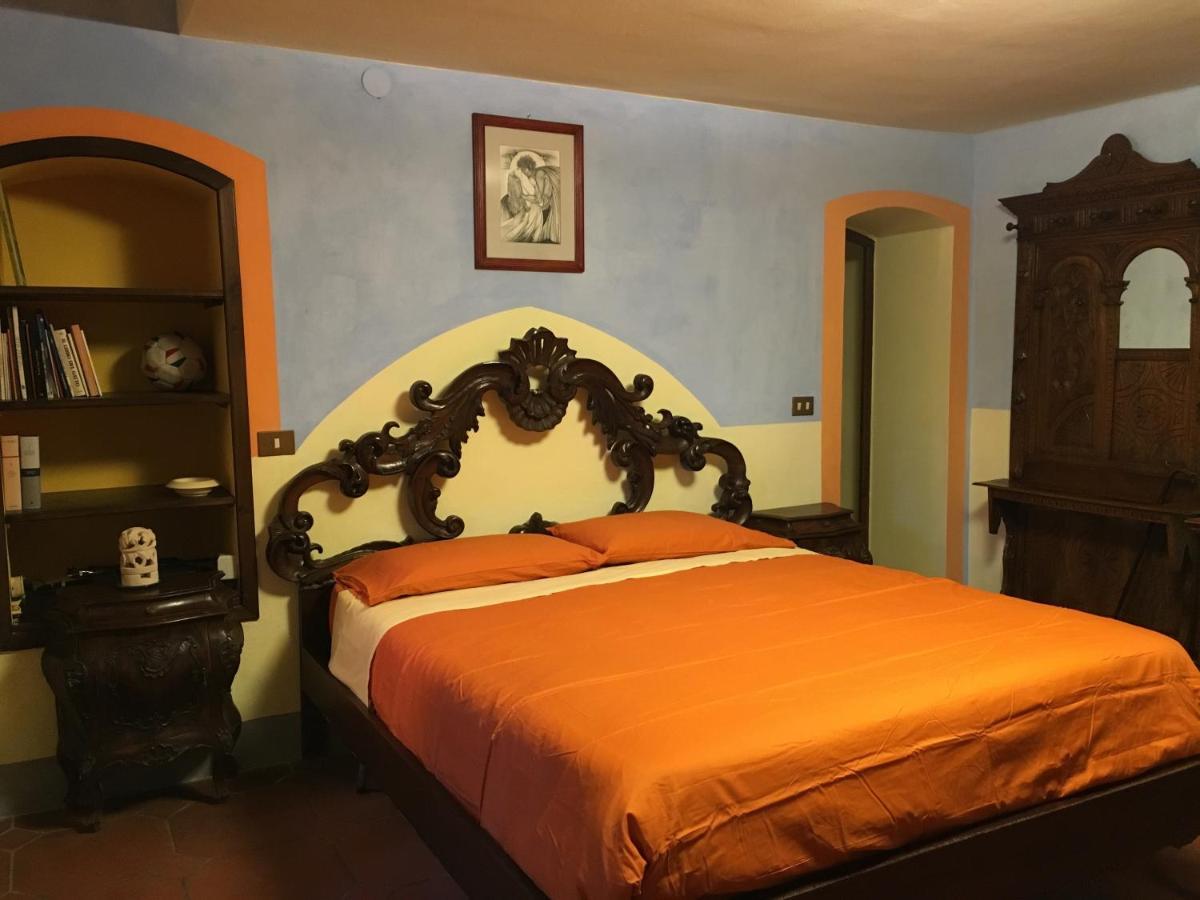 Villa Baronzola มอนเตวาร์คี ภายนอก รูปภาพ